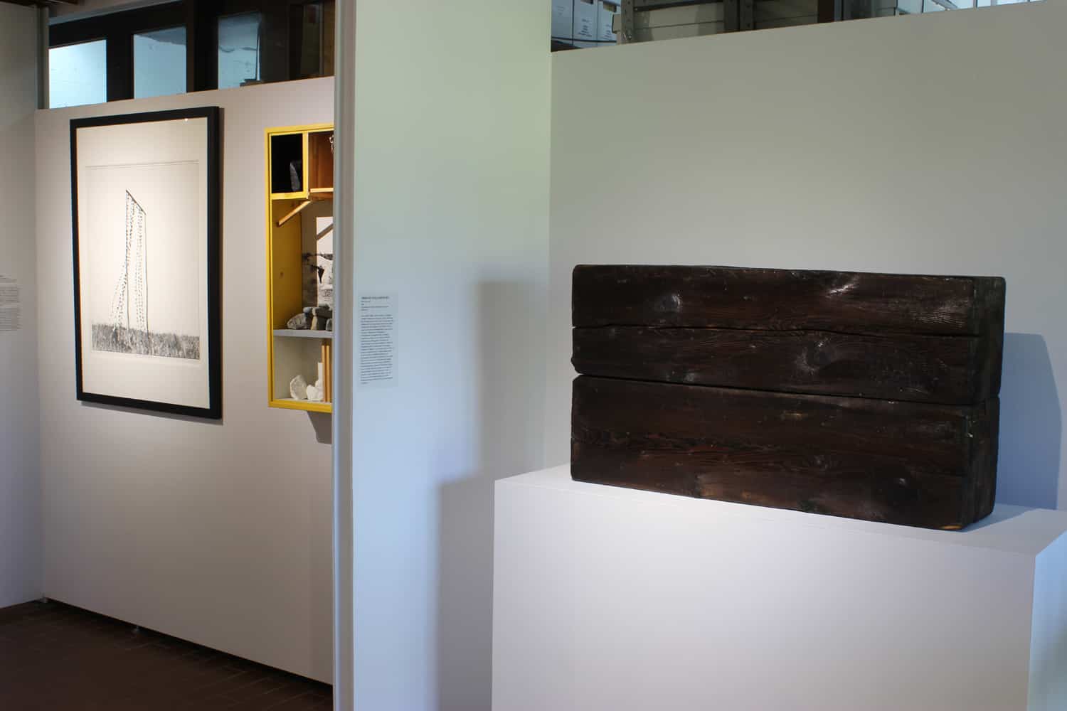 Vue de l’exposition Regards et filiations, 2016. 